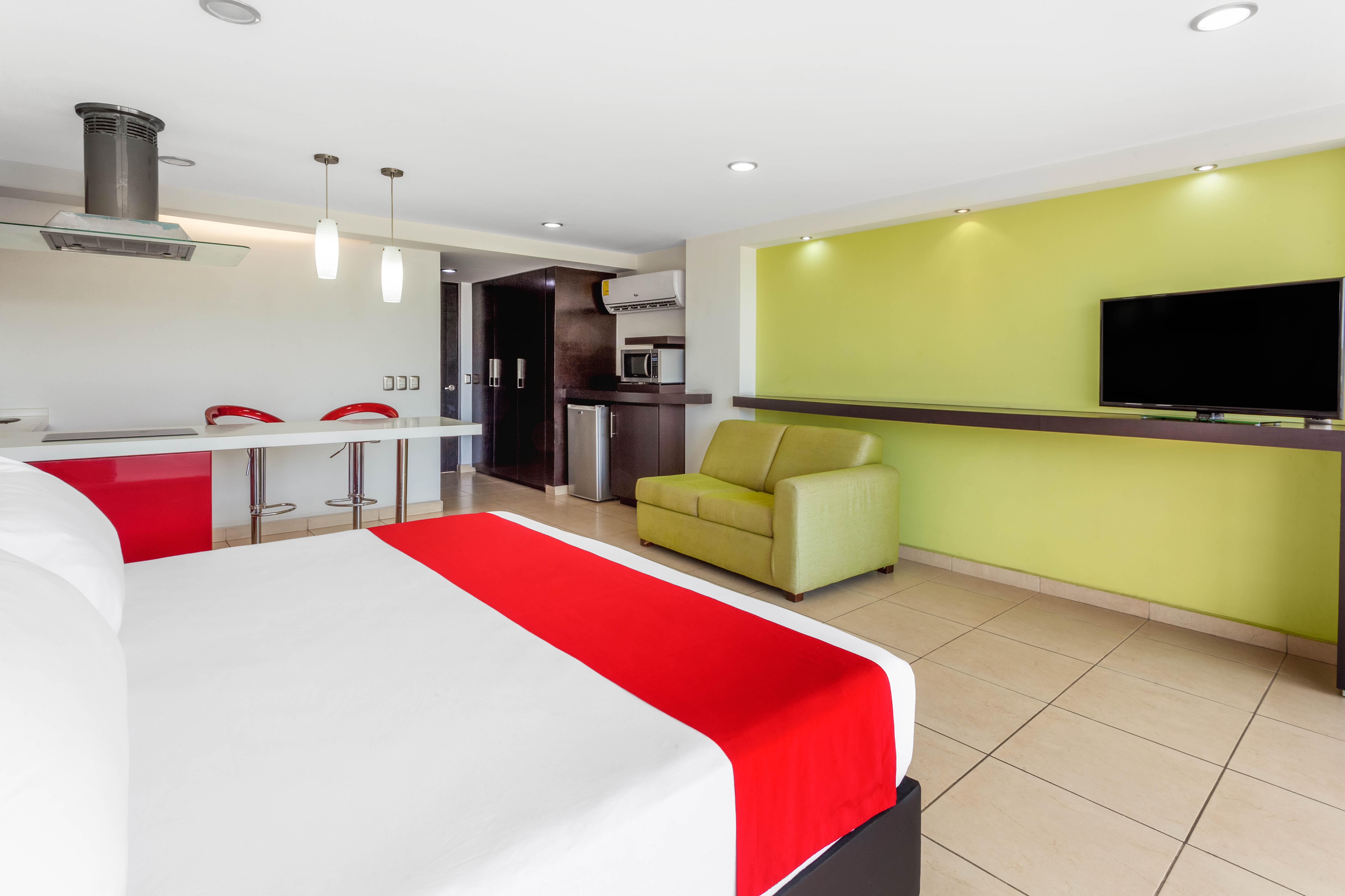 Ramada By Wyndham Acapulco Hotel & Suites Exteriér fotografie