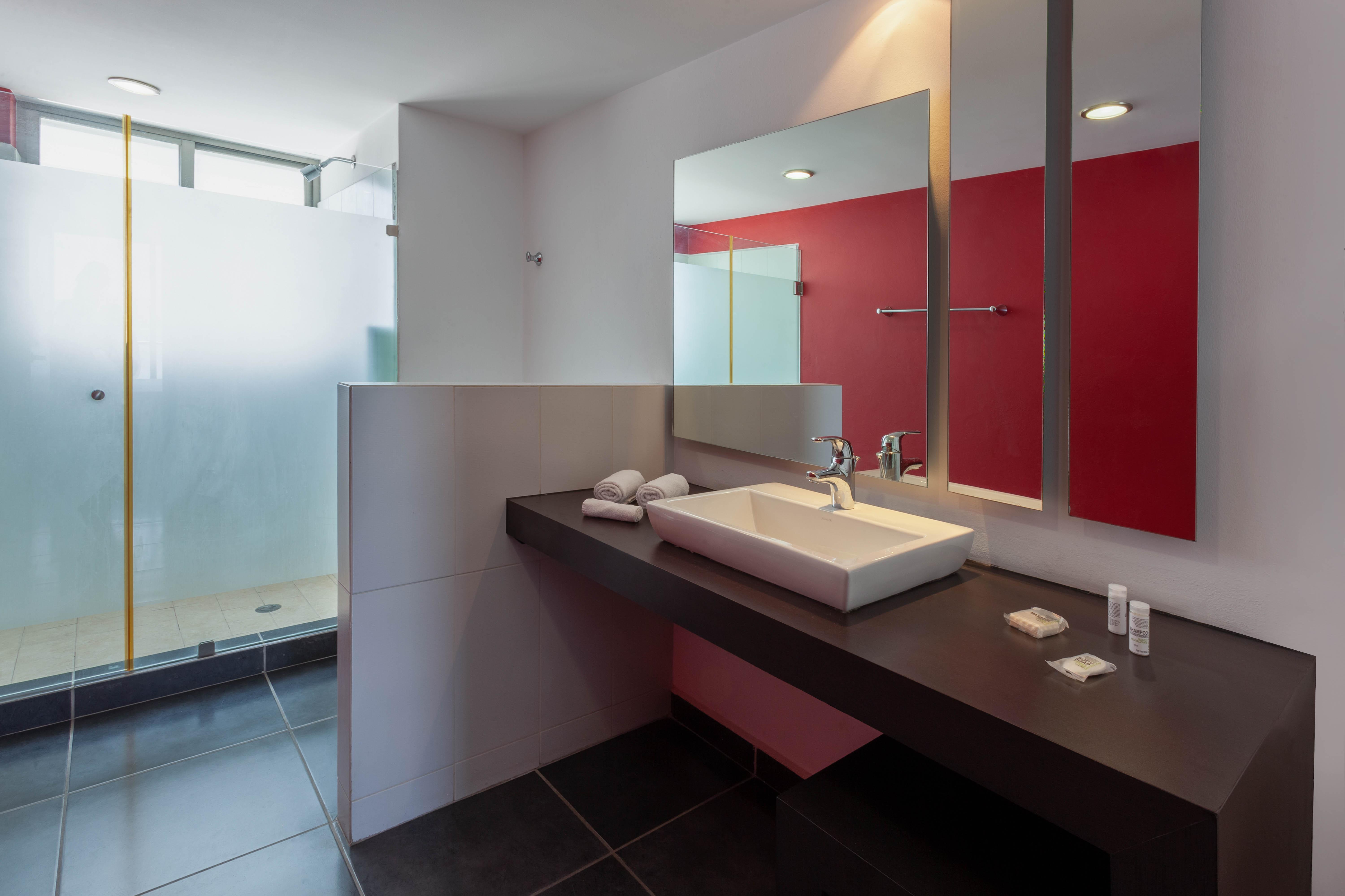 Ramada By Wyndham Acapulco Hotel & Suites Exteriér fotografie
