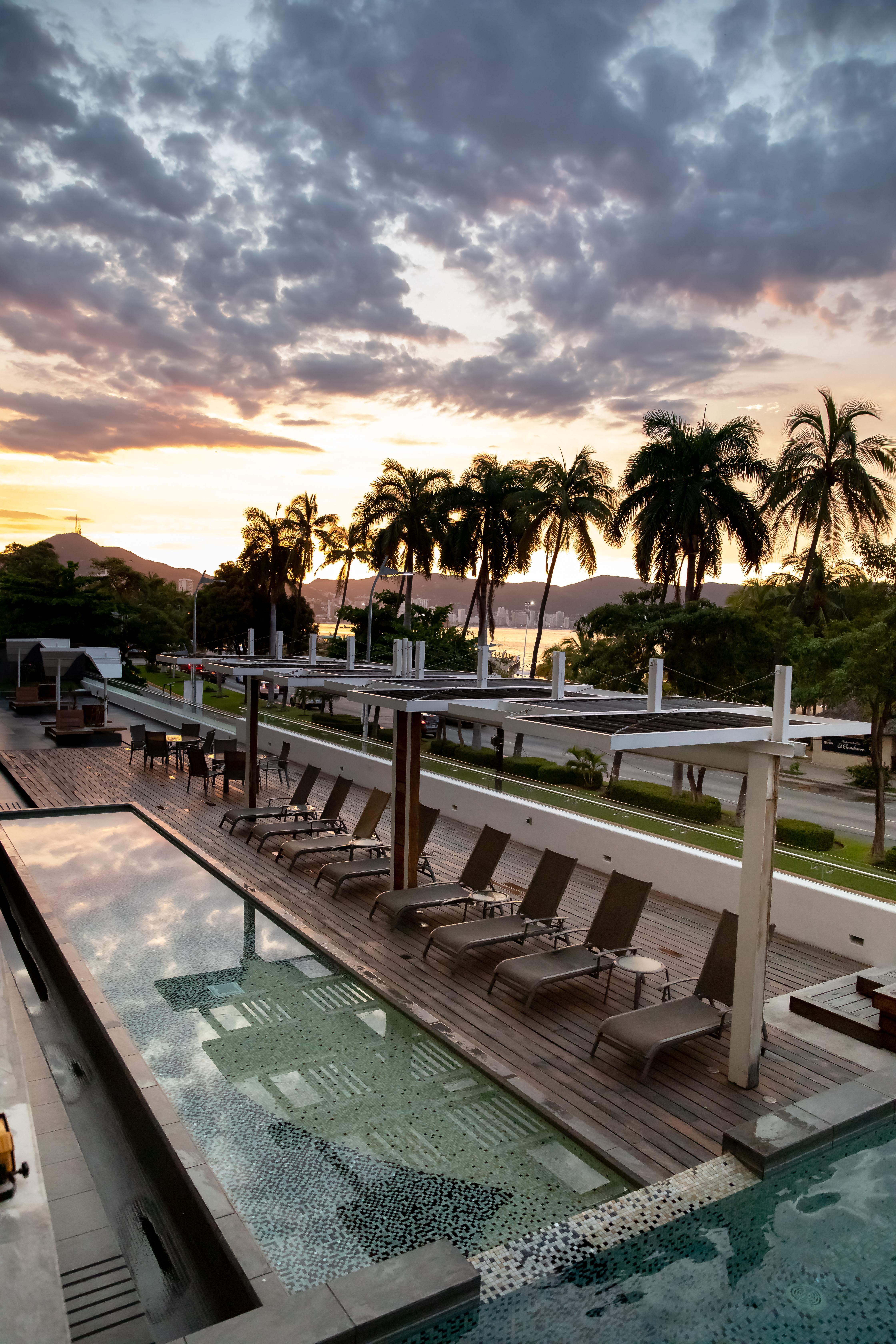 Ramada By Wyndham Acapulco Hotel & Suites Exteriér fotografie