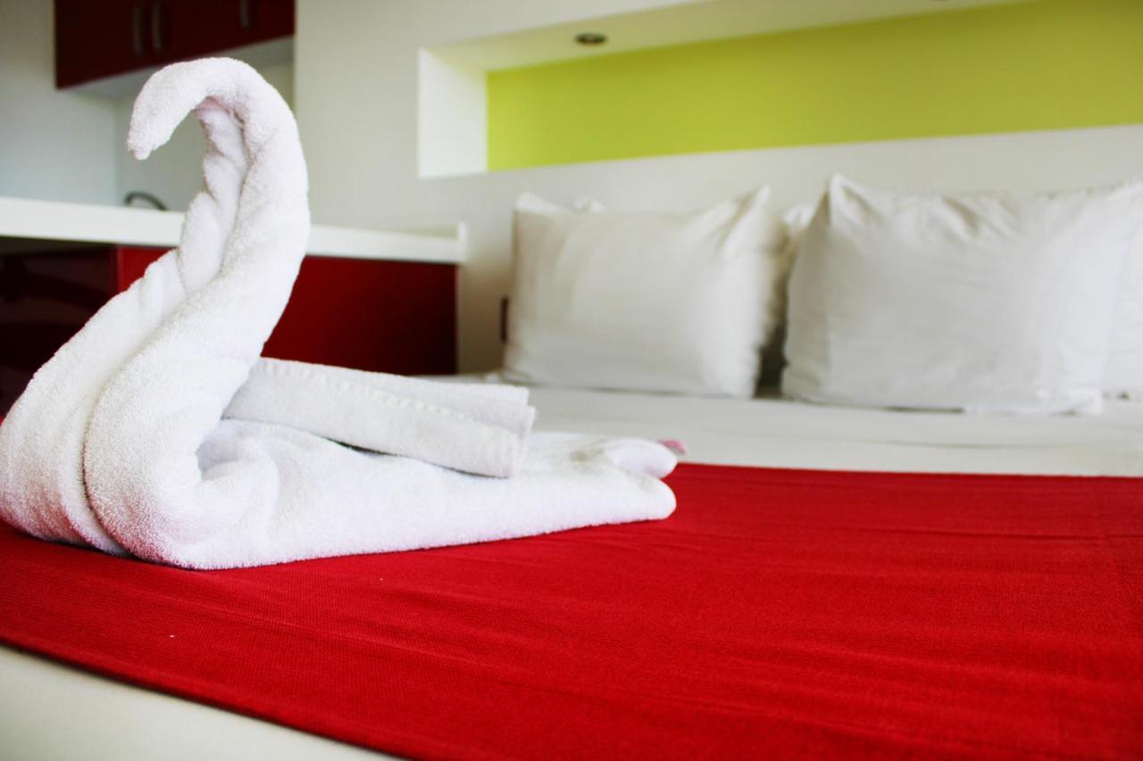 Ramada By Wyndham Acapulco Hotel & Suites Exteriér fotografie