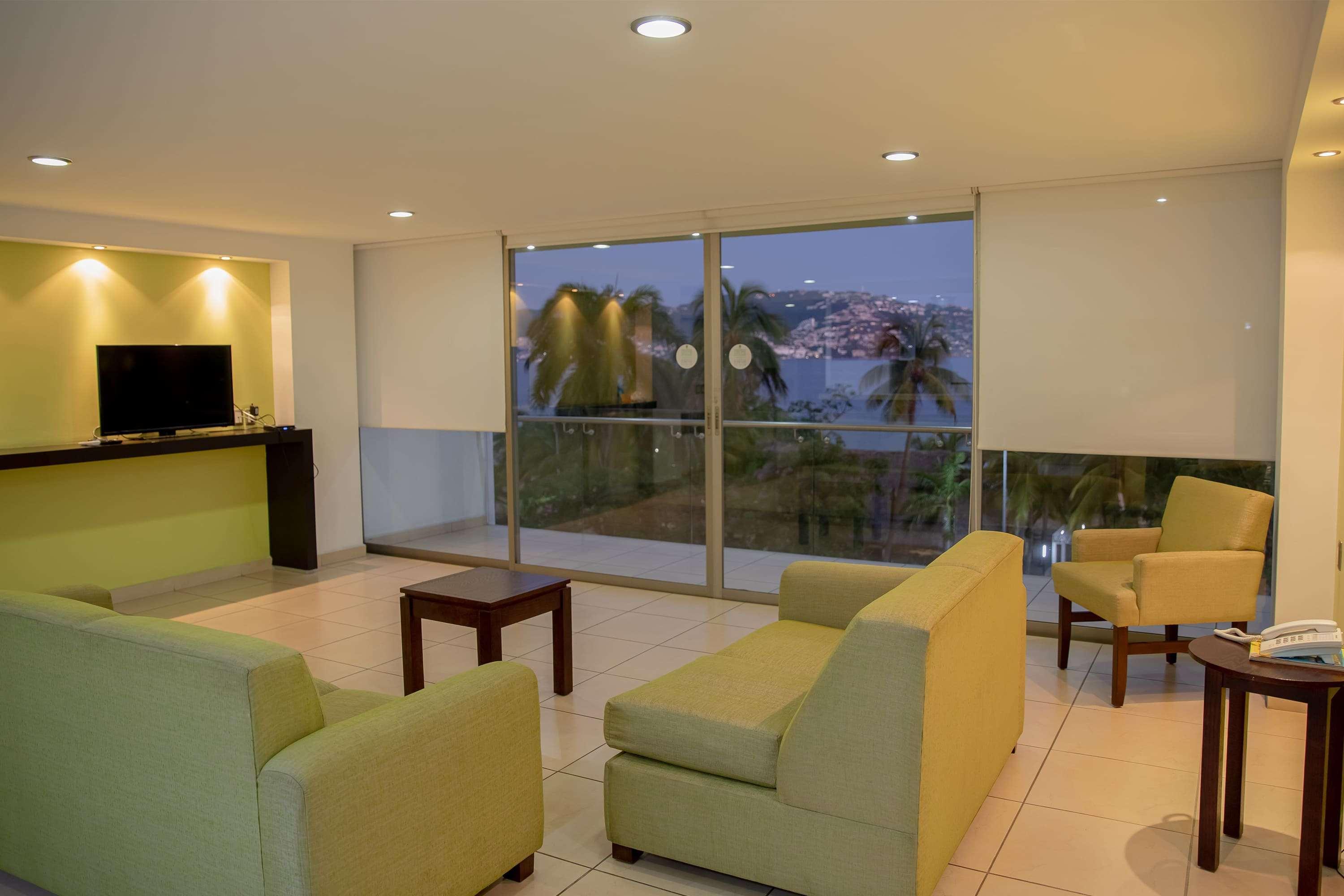 Ramada By Wyndham Acapulco Hotel & Suites Exteriér fotografie