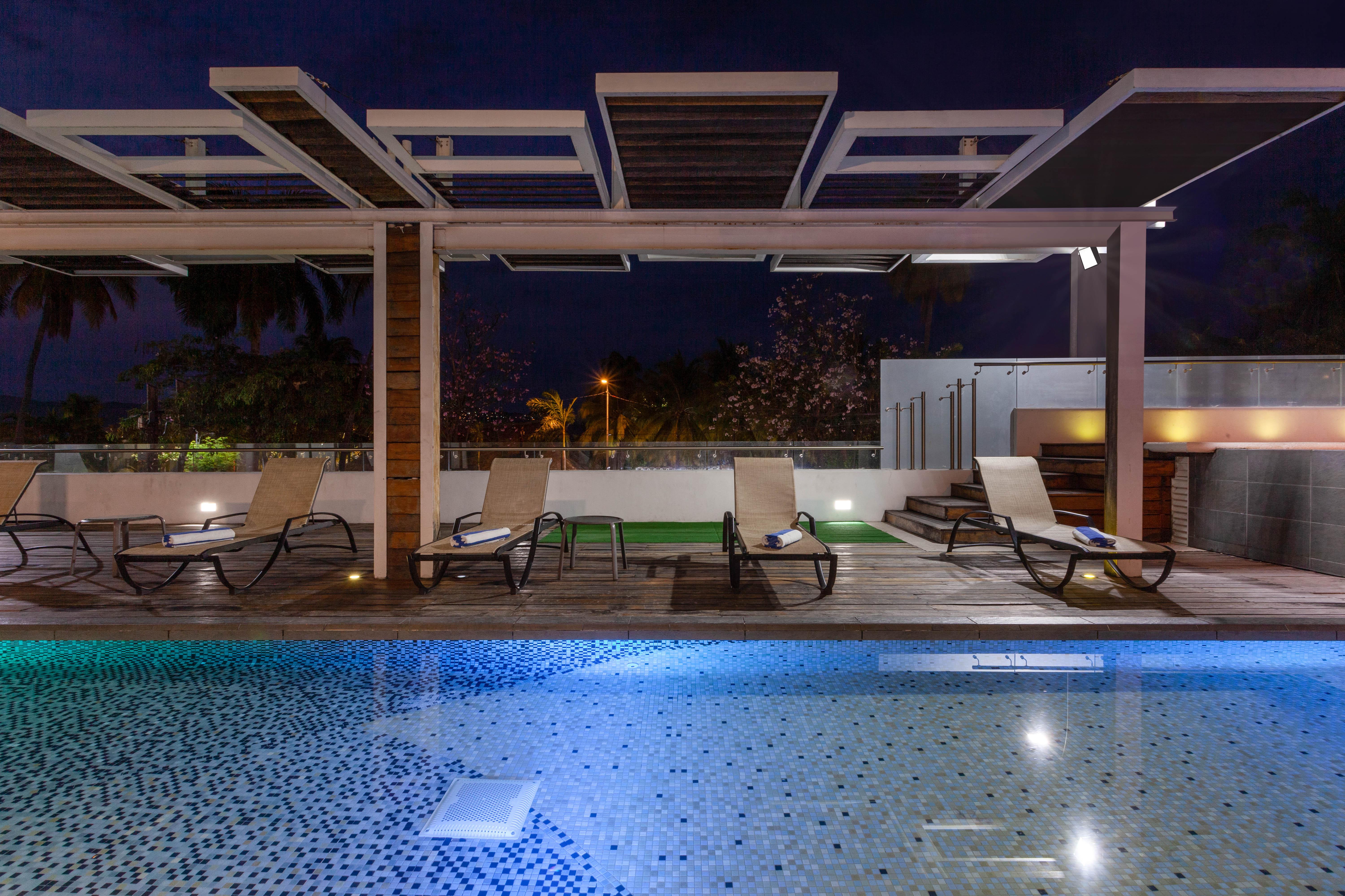 Ramada By Wyndham Acapulco Hotel & Suites Exteriér fotografie